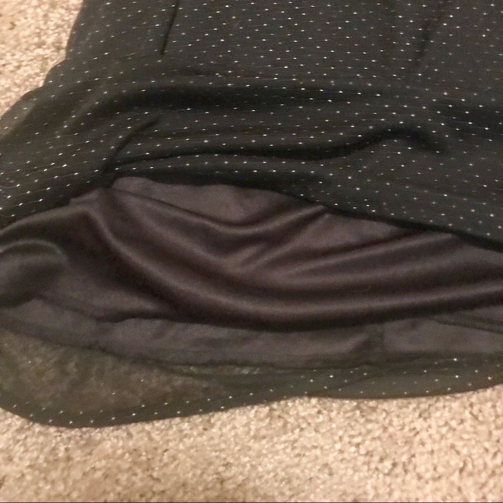 Dress - Picture 3 of 6